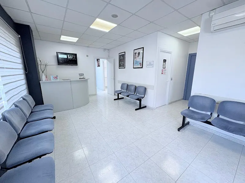 Clínica Dental Por Tu Sonrisa