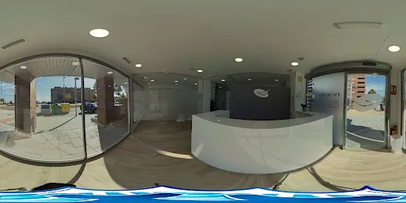 Dentania Clínica Dental - El Quiñón