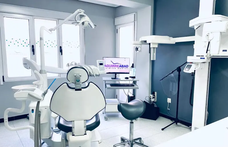 Clínica dental Aguirre Abad - Clínica dental en Alcañiz
