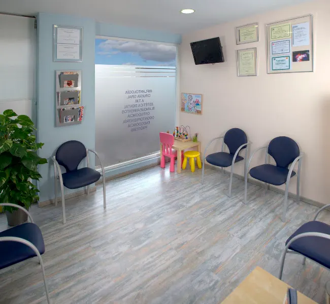 Perioss - Centro Dental Aleman de Estomatologia y Cirugia Oral - Illescas