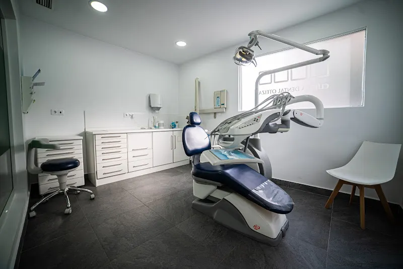 Clinica Dental Oteiza - Llíria