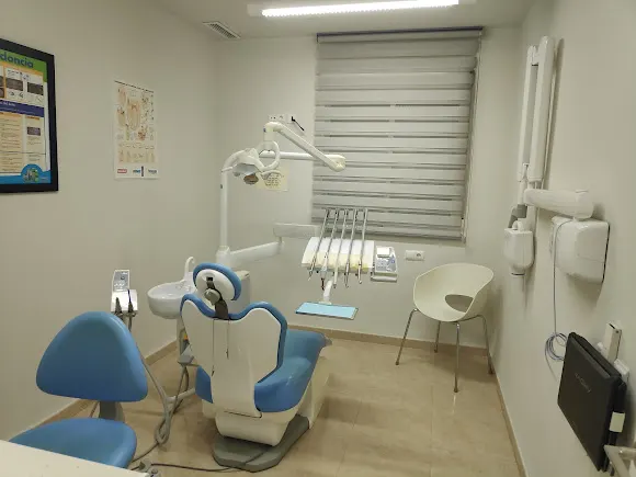 Clínica Dental Doctora Amparo Mota
