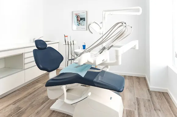 Centre Odontològic Vallés & Garrigues S.L
