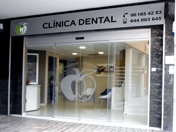 CLÍNICA DENTAL BONREPÒS I MIRAMBELL