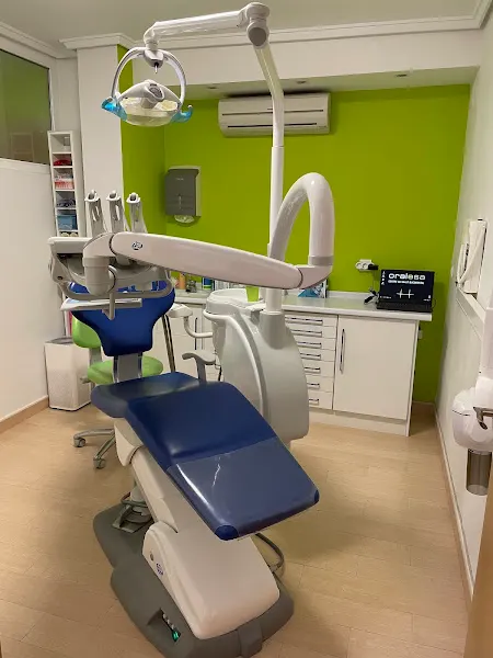 Oralesa centre De salut bucodental - Clínica dental en Sagunto - foto 2