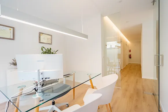 Clínica dental Carcaixent | Joan Bernardo - Alzira