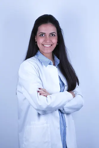 María Jesús Bello - Estética Dental Mínimamente Invasiva