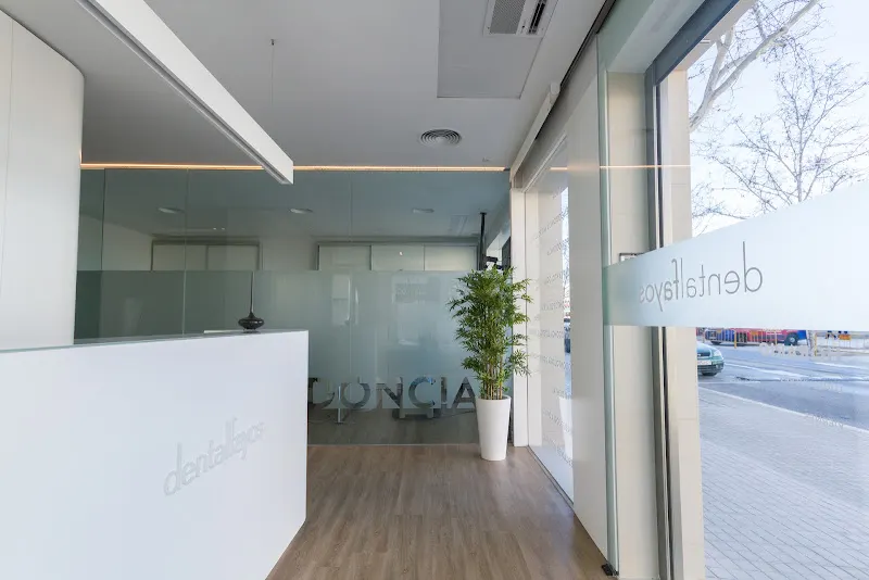 Clínica Dental Fayos - Clínica dental en Xàtiva - foto 2