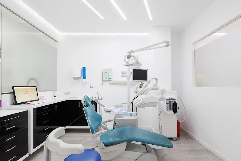 Valencia Dental