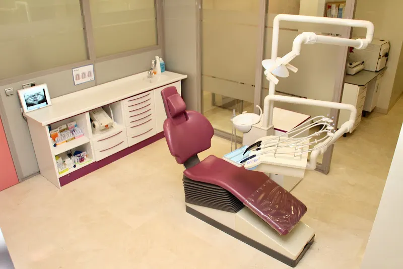 BOGAR CLÍNICA DENTAL - Valencia
