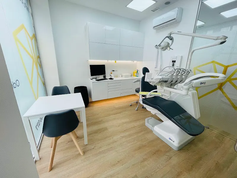 Clínica Dental Bellido - Valencia