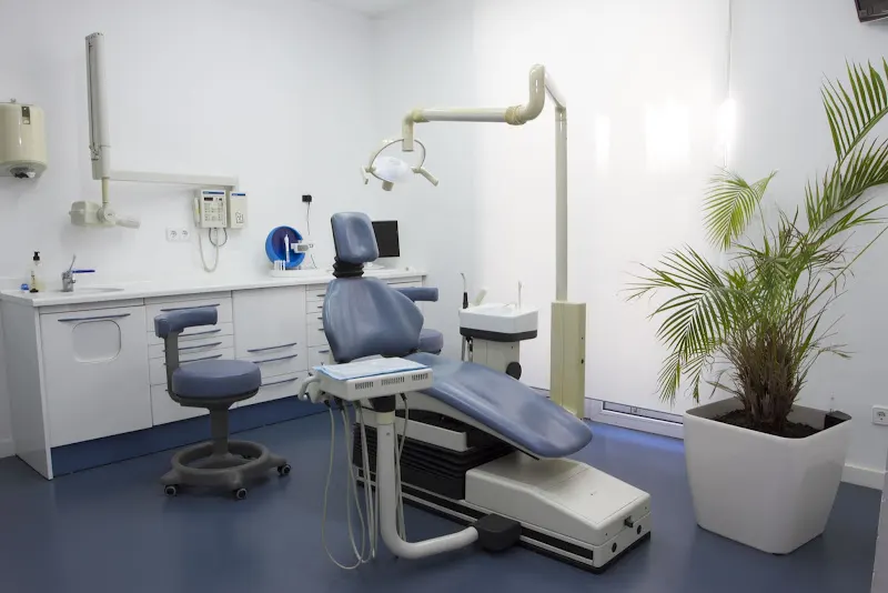 Sara Monterde Clínica Dental - Dentista infantil en Valencia