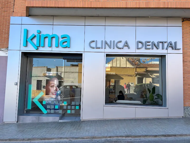 Kima Clínica Dental - Clínica dental en Paterna