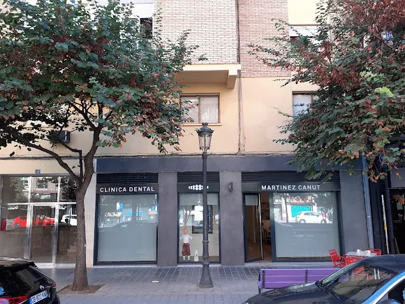 CLINICA DENTAL MARTINEZ CANUT