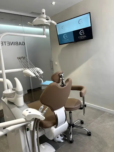 Cisnal Clínica Dental