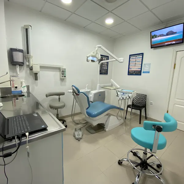 Clínica Sanchisdental - Clínica dental en Manises - foto 2