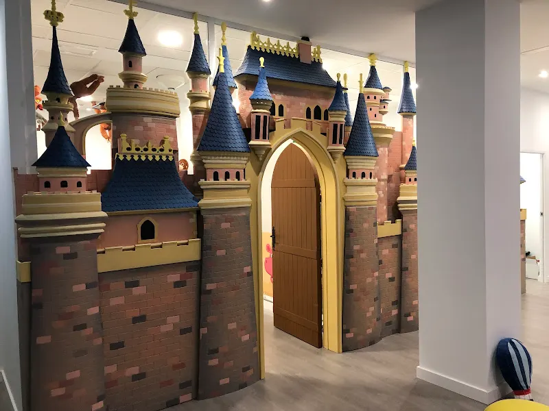 Clínica Dental Lozano y Cuesta - Dentista infantil en Catarroja - foto 2