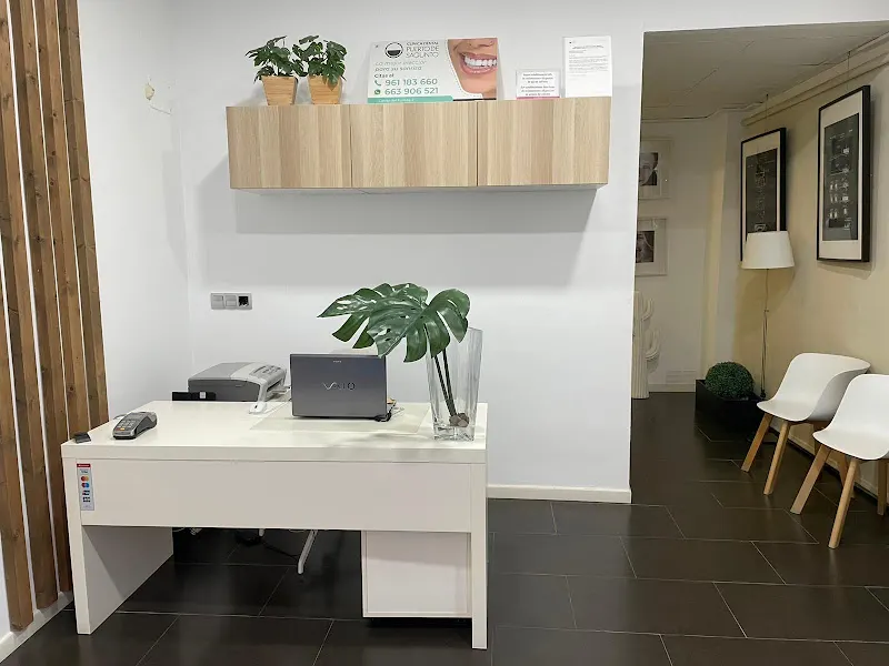 Clínica Dental Puerto de Sagunto