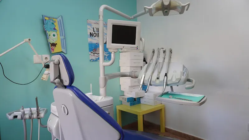 CLINICA DENTAL DRA PIQUER - Valencia