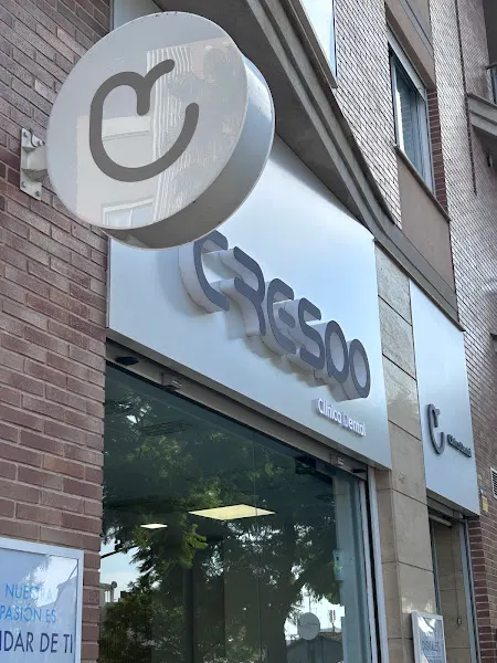 Clínica Dental Crespo | Dentistas en Paterna - Clínica dental en Paterna - foto 2