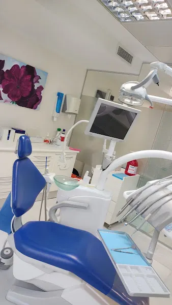 Dental Exposicion | Clínica Dental en Valencia