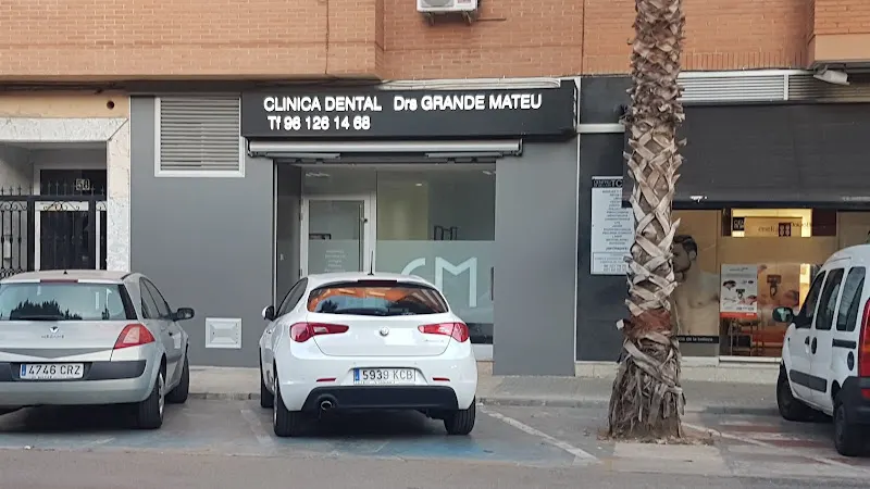Clínica Dental Grande Mateu - Dentista en Catarroja - foto 2