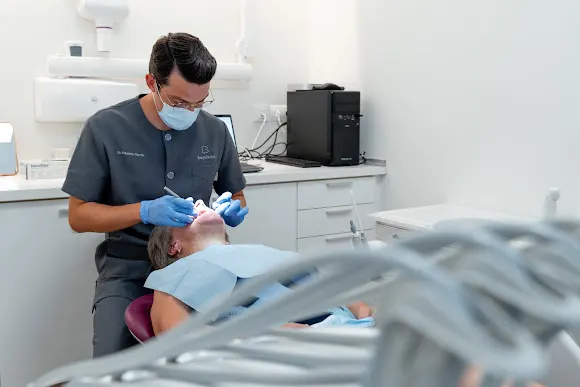 BayoDENTAL - Tu Dentista en el Centro de Gandía