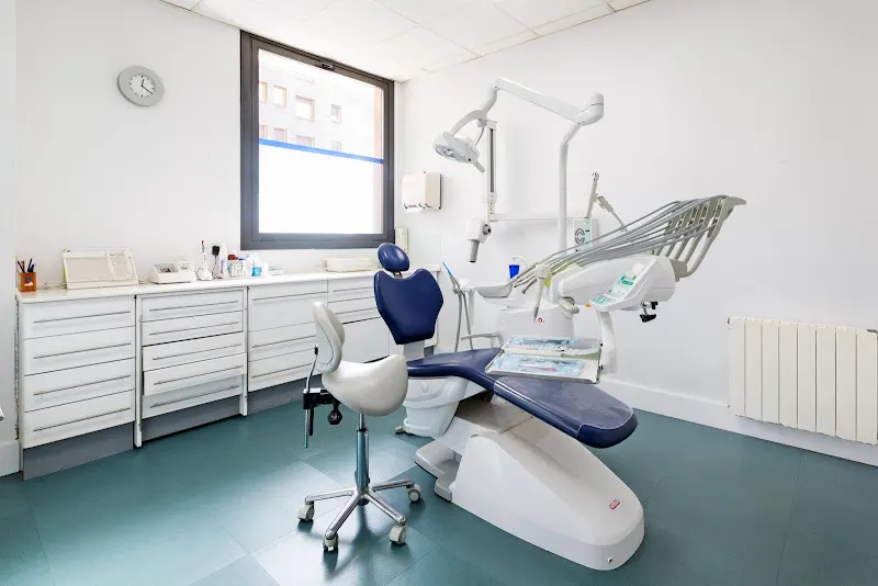 Clinica Dental Unamunzaga-Etxebarria