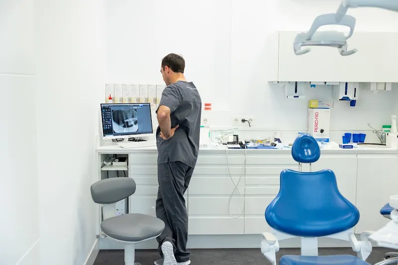 Clinica dental llaguno Irusta