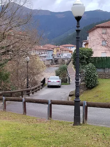Clinica Dental Orozko - Llodio