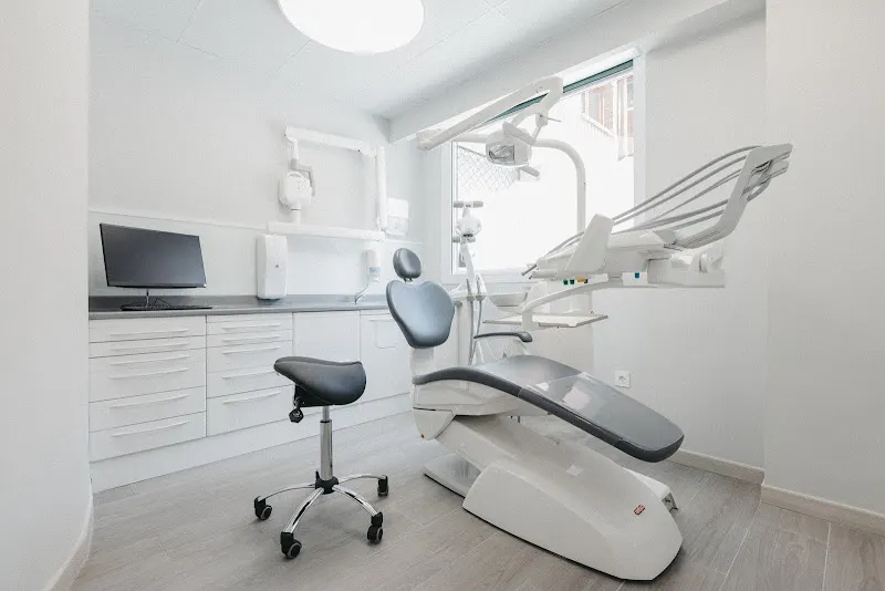 Clínica Dental Zornotza - Clínica dental en Amorebieta-Etxano