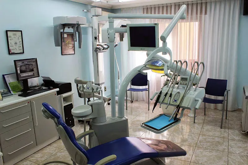 Clinica Dental Mª Pilar Martin Perez - Toro