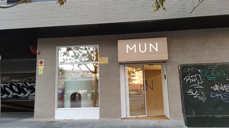 MUN Odontopediatría + Ortodoncia - Dentista infantil en Zaragoza - foto 2