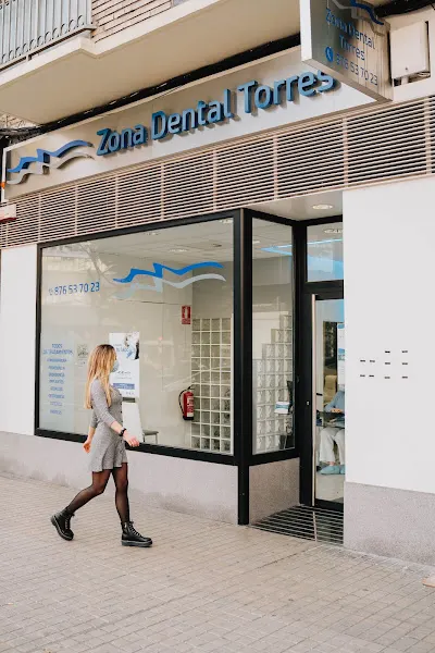 Centro Dental Torres Plaza Roma | Odontólogos Zaragoza - Clínica dental en Zaragoza - foto 2
