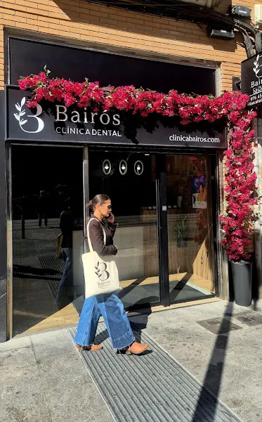 Clínica Dental Bairós