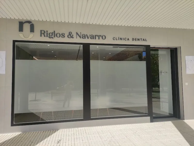 Riglos & Navarro Clinica Dental - Ejea de los Caballeros