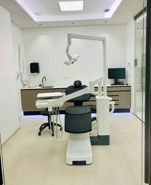 Suma Dental Zaragoza - Dentista en Zaragoza - foto 2