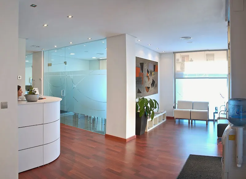 Art & Dent | Clínica Dental Valencia | Dentista en Valencia