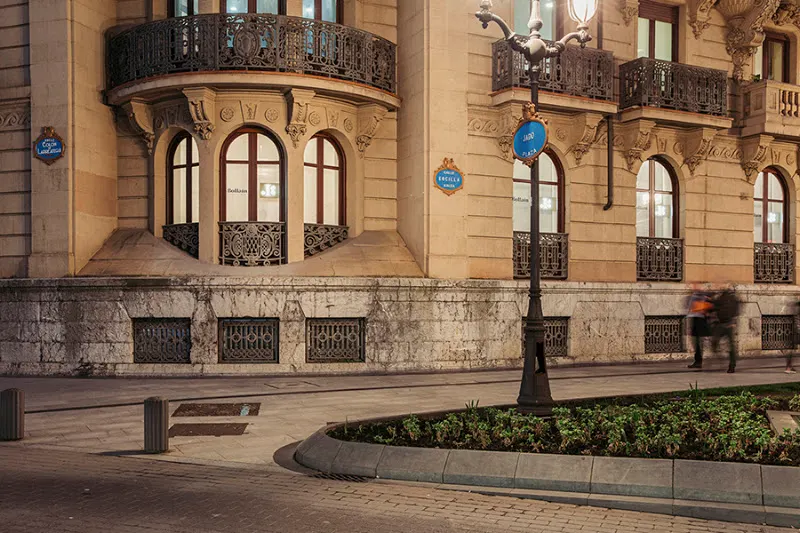Clínica Dental Bollaín - Dentista en Bilbao - foto 2