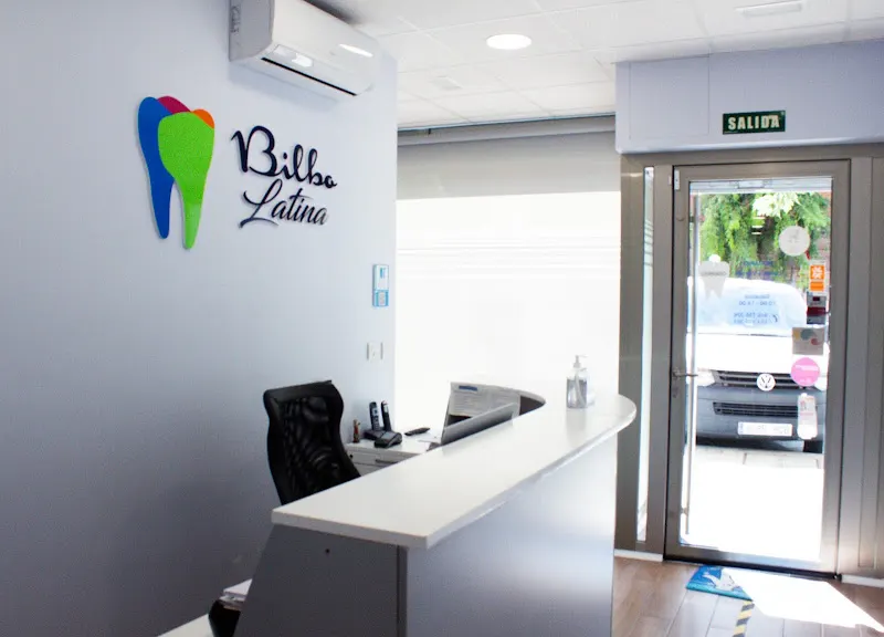 Clínica Dental Bilbo Latina - Dentista en Bilbao - foto 2