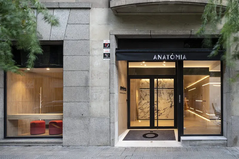 CLINICA DENTAL ANATŌMIA