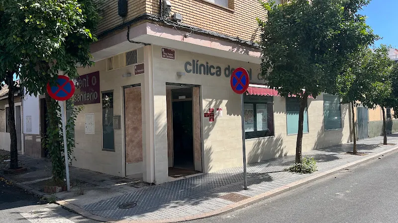 Clínica dental Campo de la Verdad - Córdoba
