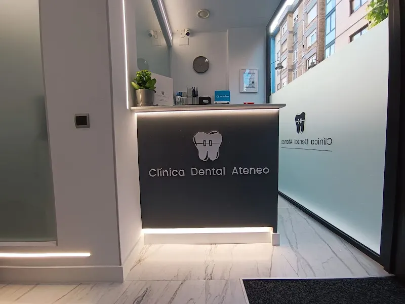 Clínica Dental Ateneo - Gijón