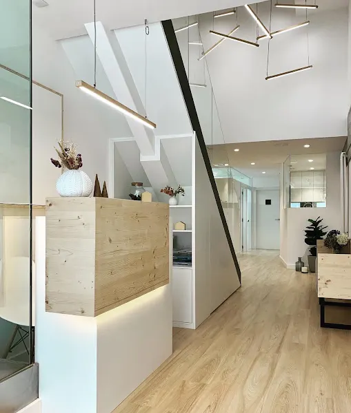 Clínica dental Nicolás Oubiña