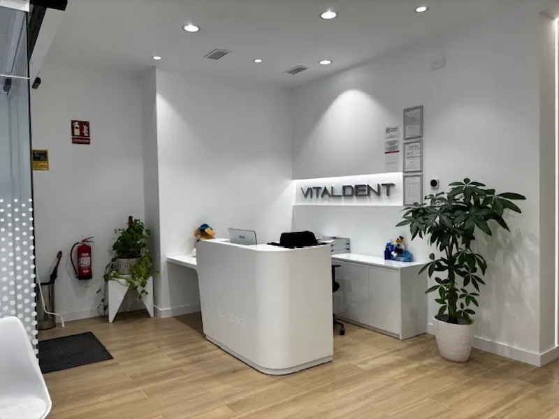 Clínica Dental Vitaldent - Clínica dental en Elche - foto 2