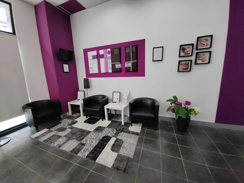 Clinica Dental VALLESPIN - Oviedo