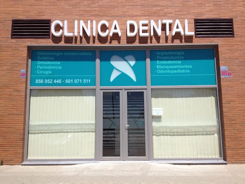 Clínica Dental Dr Juan Luis Sánchez - Dentista en Jerez de la Frontera - foto 2