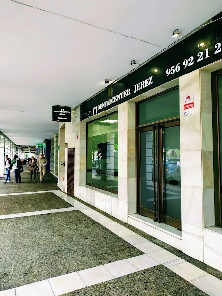 Clinica Dental en Jerez LaooaL Dental - Jerez de la Frontera