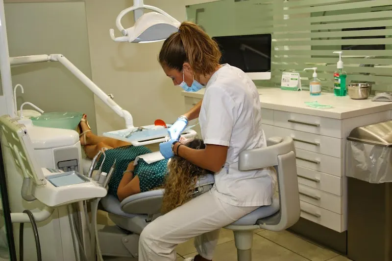 Clínica Goenechea | ORALIS - Clínica dental en Jerez de la Frontera - foto 2