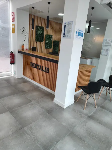Clínica Dental Móstoles DENTALIB.